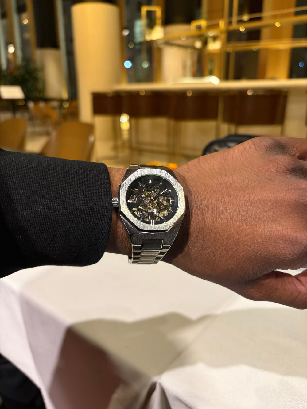 Montre imperméable avec cadran squelette